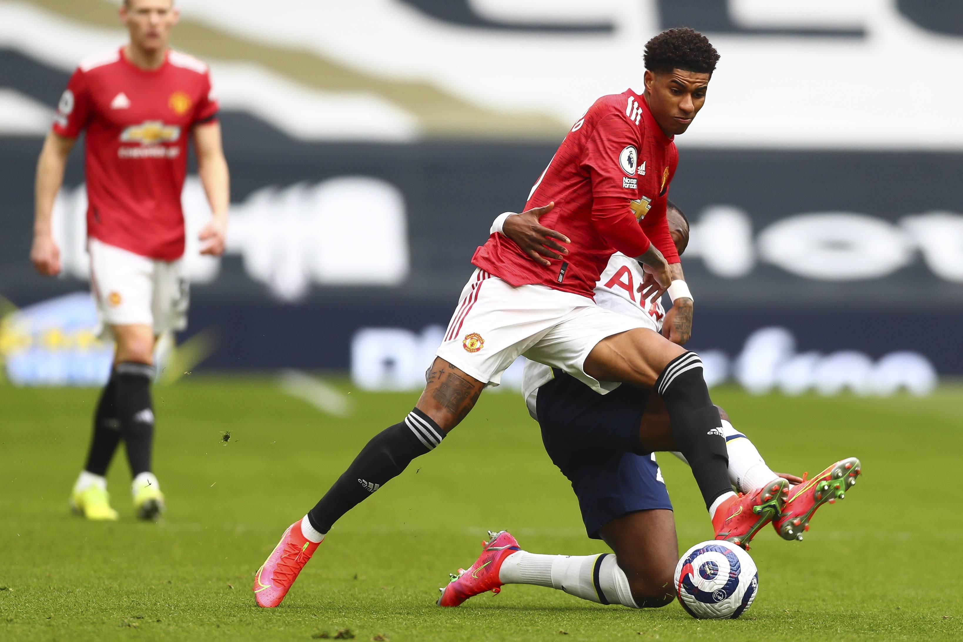 共同面临的 共同面临的